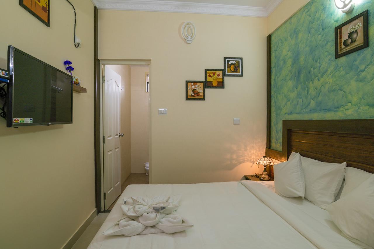 Blue Bell Cochin Airport Hotel Nedumbassery Dış mekan fotoğraf