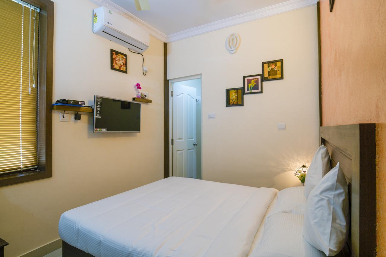 Blue Bell Cochin Airport Hotel Nedumbassery Dış mekan fotoğraf